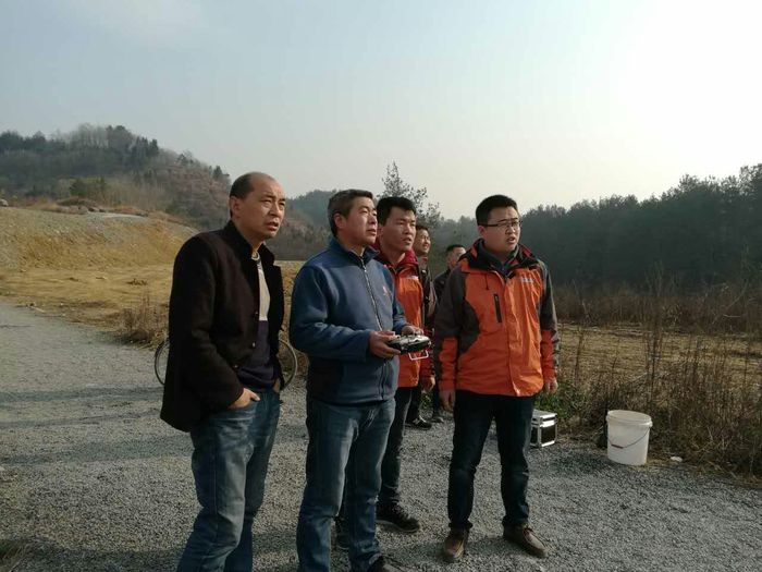 客户操作植保无人机 客户操作植保无人机